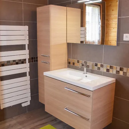 à Saint-gènes-champespe Avec Parking Privé Saint-Genès-Champespe
